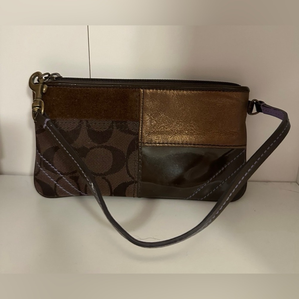 RARE Coach Patch Corner Zip Brown and Copper Purple Strap Stitch Wristlet Purse